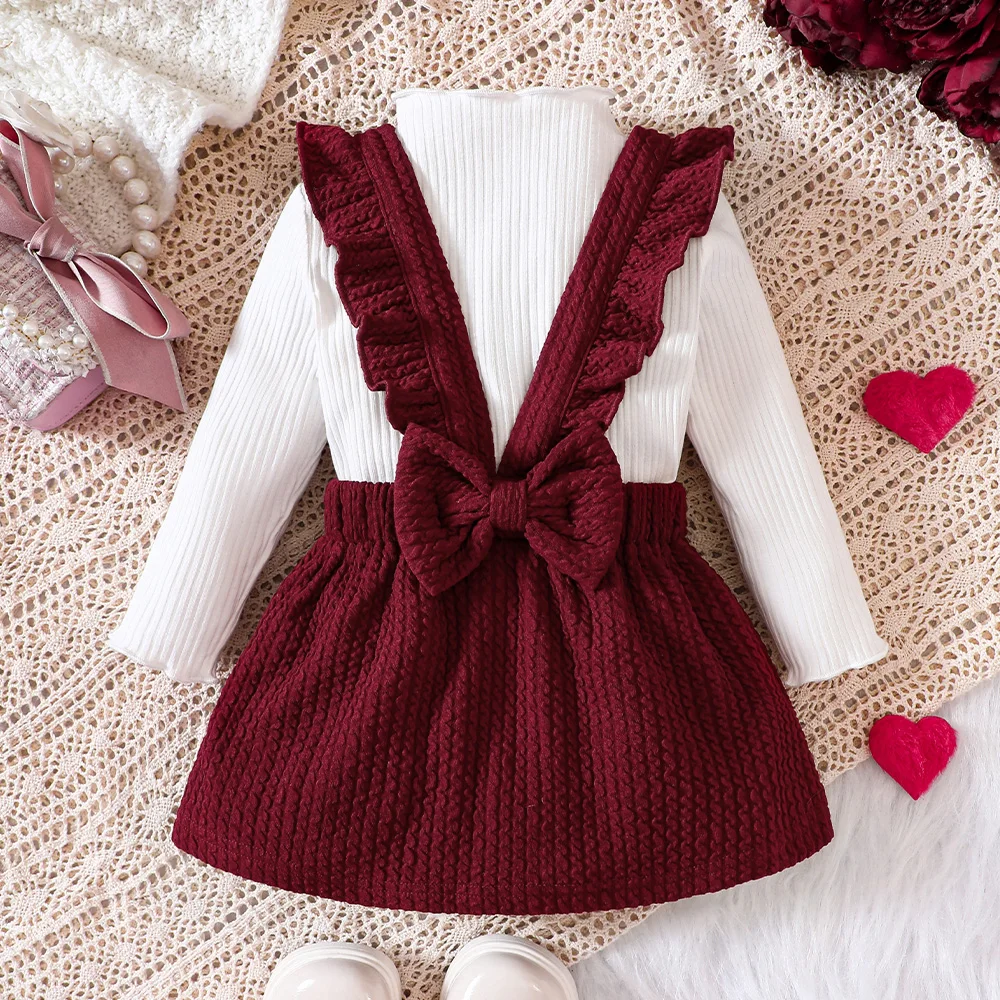 

Baby Girl 2pcs Outfit Set Turtleneck T-shirt & Ruched Strap Bow Knot Front Suspender Skirt