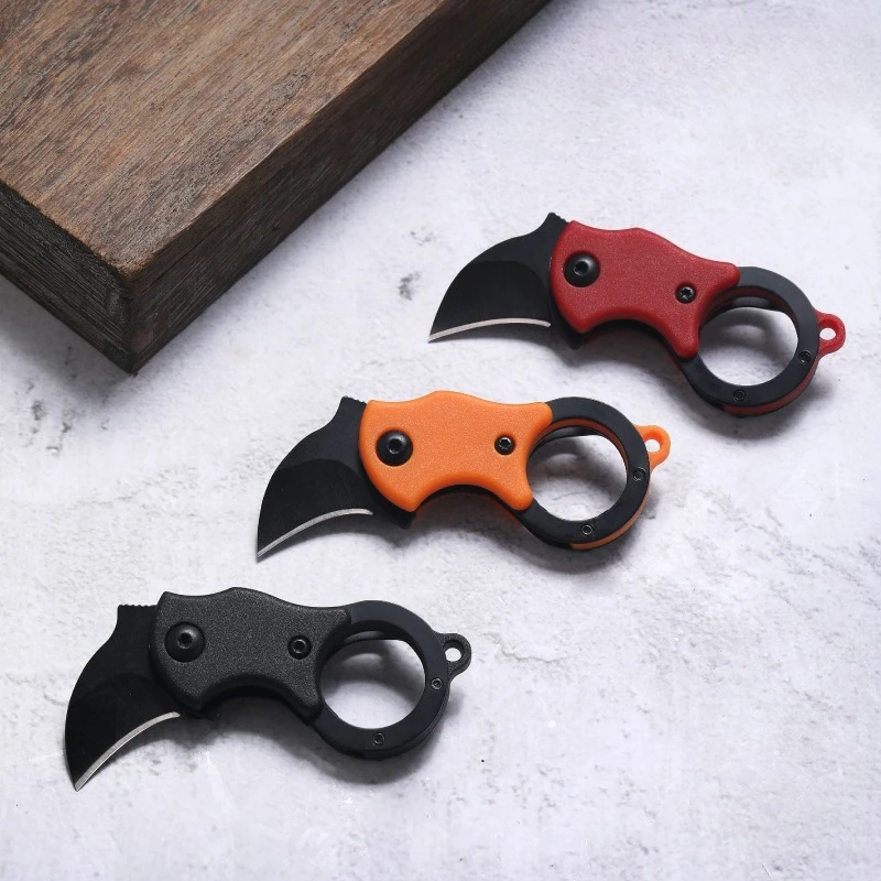 1pc Men Portable Self-defense Eagle Claw Folding Knife Keychain For Outdoor Camping view 2