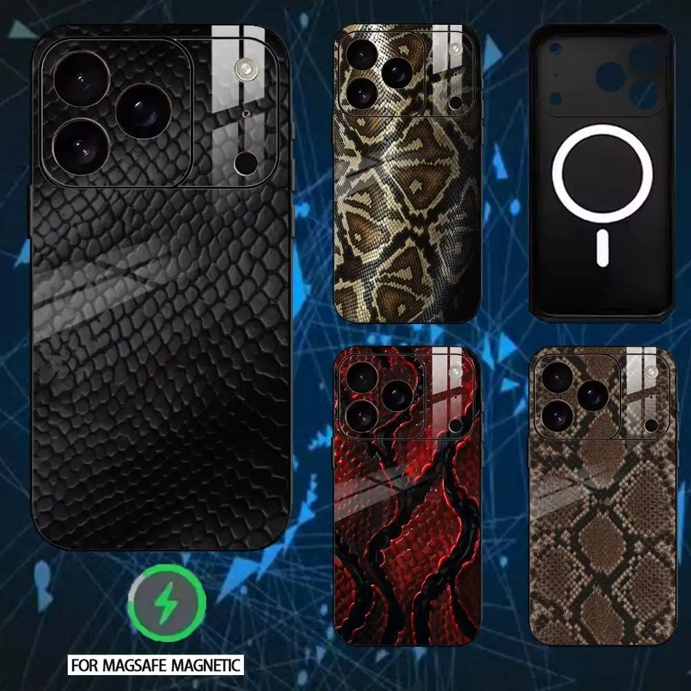 

Snakeskin Pattern Art Phone Case For iPhone 17,16,15,14,13,12,Plus,Pro,Max For Magnetic Wireless Charge