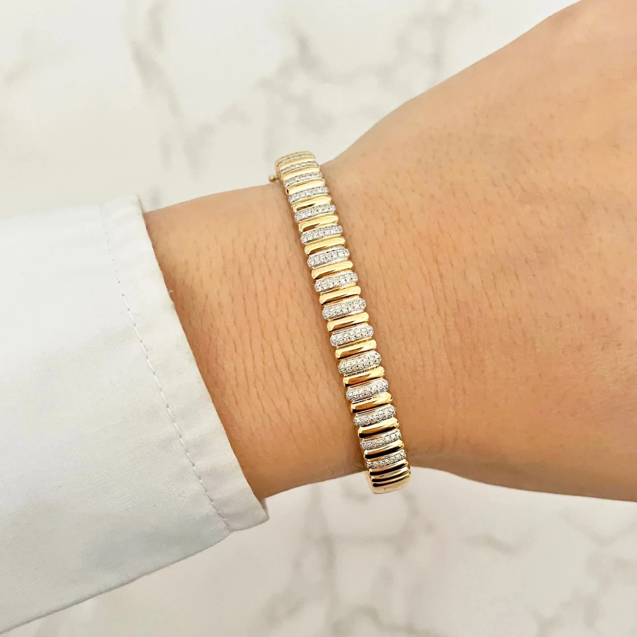 Fashion Gold Color Women Jewelry Set Geometric Fluted Design CZ Plain Mix 20MM Hoop Earring Ring Bangle Set