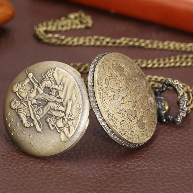 Antique Soldier Battlefield Design Full Hunter Quartz Movement Pocket Watch for Men Women Arabic Number Necklace Chain Clock