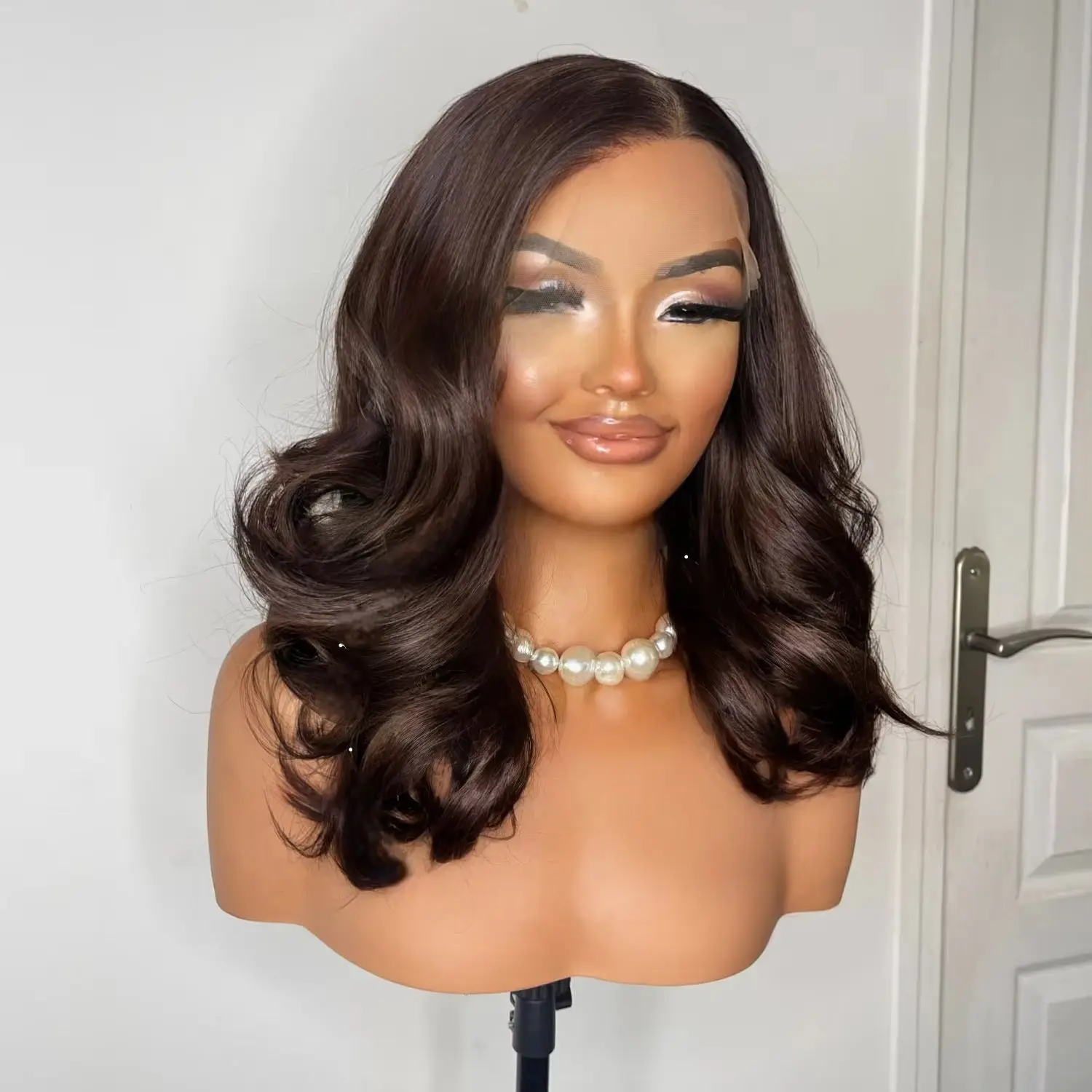 

Chestnut Brown Short Bob Body Wave Lace Front Wigs Glueless Pre Plucked Synthetic For Women Ready to Wear Daily With Tiny Knots
