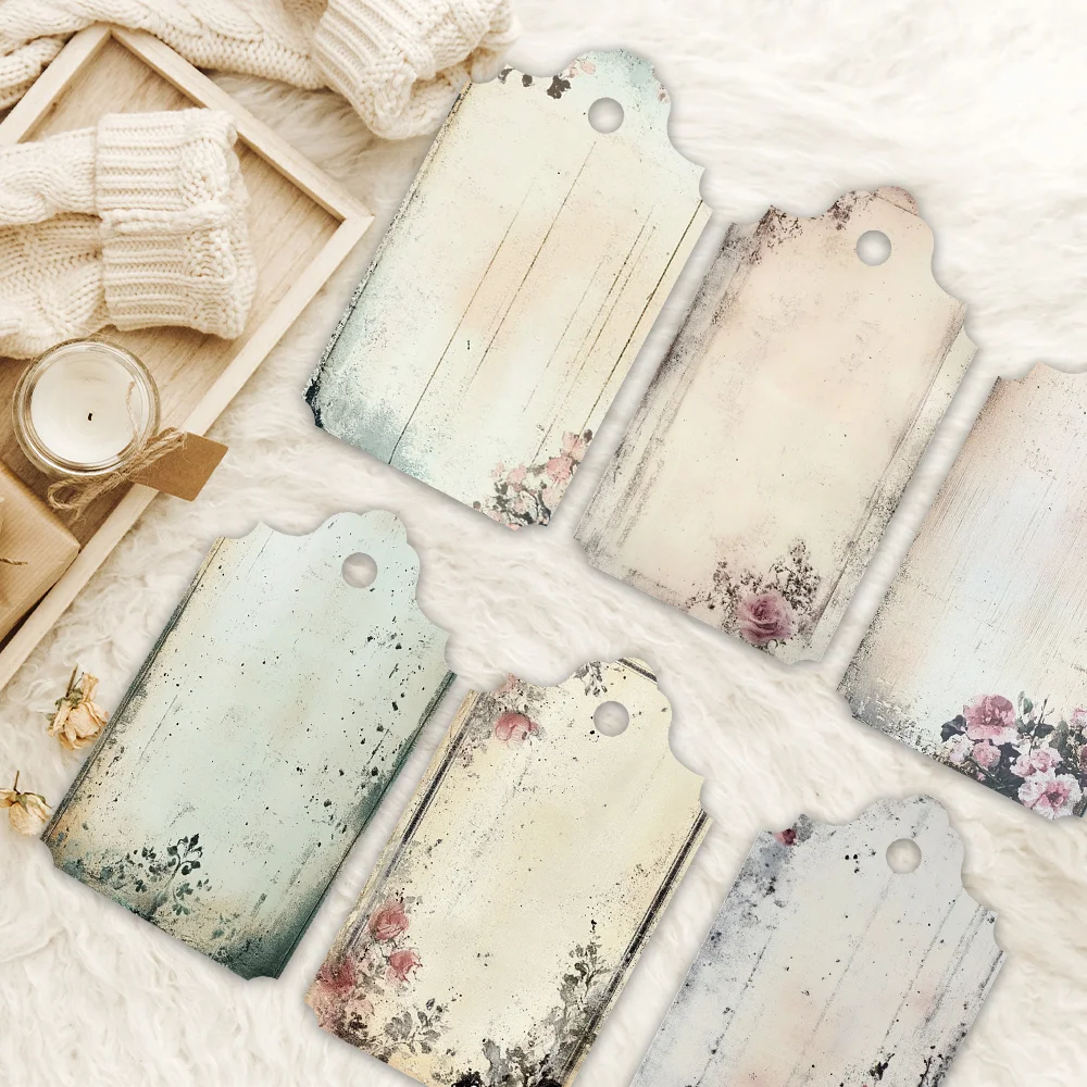 ギフト、結婚式、ブライダルシャワー、誕生日、メッセージカード、グリーティングカード用の空白の花柄タグ40個。ジュート紐が付属しています。