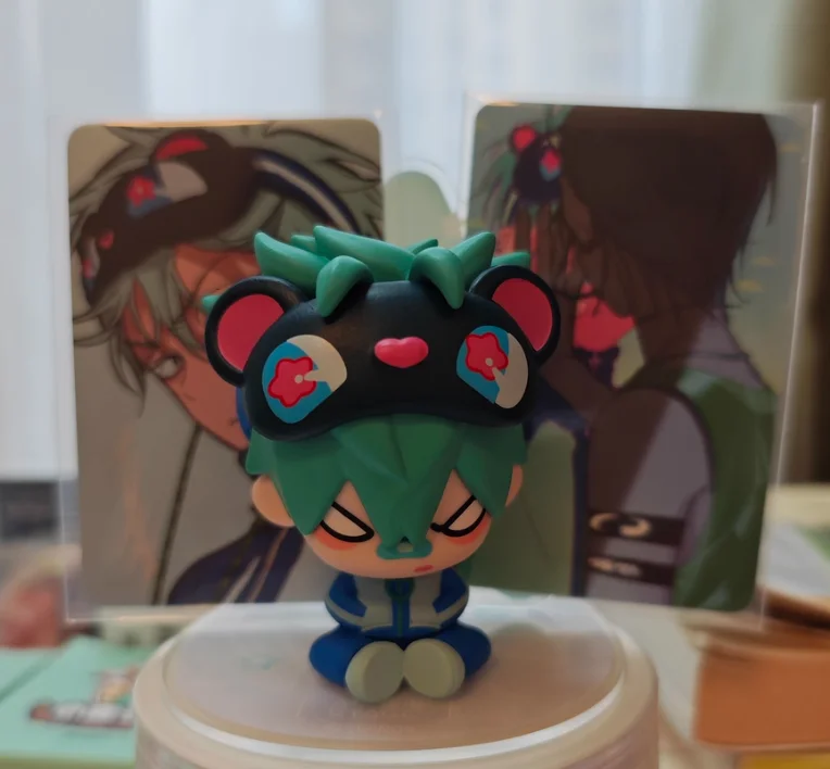 

【Low Price】Alien Stage Free Stage Blind Box Series Collectible Anime Figures Mizi Sua Ivan Till Luka Hyuna Model Decoration Toys