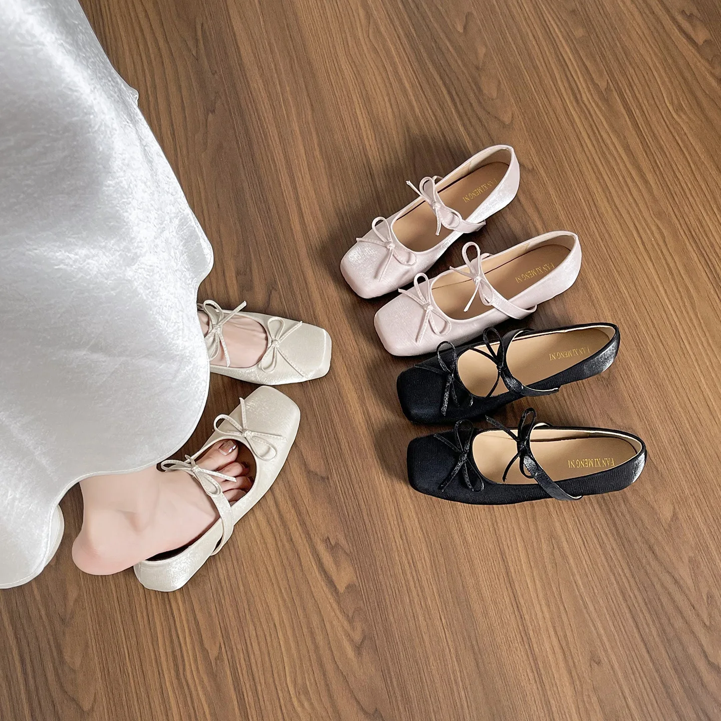 

Women Ballet Flats in Sandals Women Lolita Casual Outside Fashion Slides Butterfly-Knot Female Mary Jane Shoes Fashion New