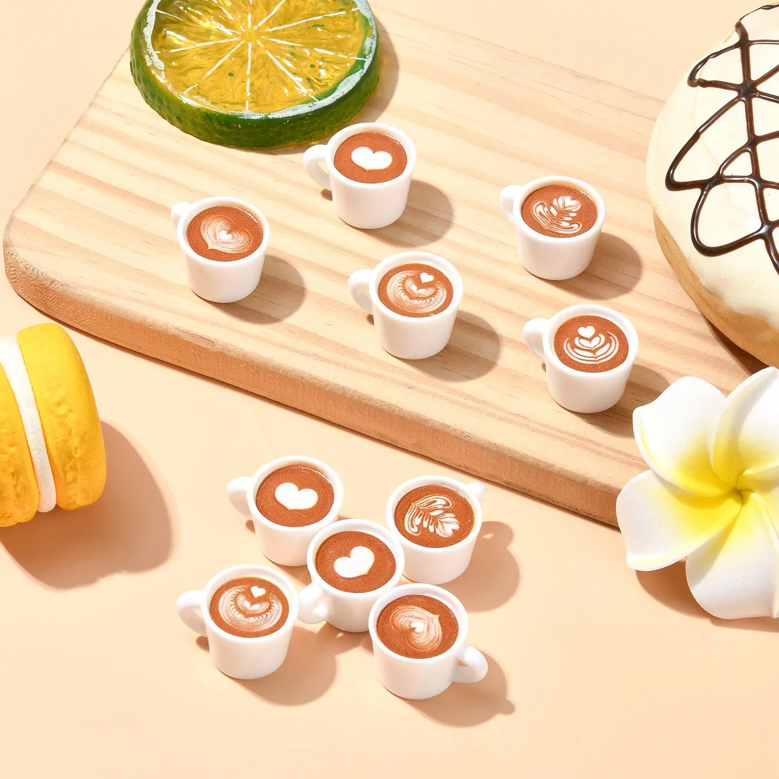 PandaHall 50 Stück 5 Stile Kaffeetassen-Anhänger aus Harz, Café-Kunst-Latte-Anhänger, Heißgetränke-Tassen-Anhänger für die Schmuckherstellung von Halsketten – Detail 6