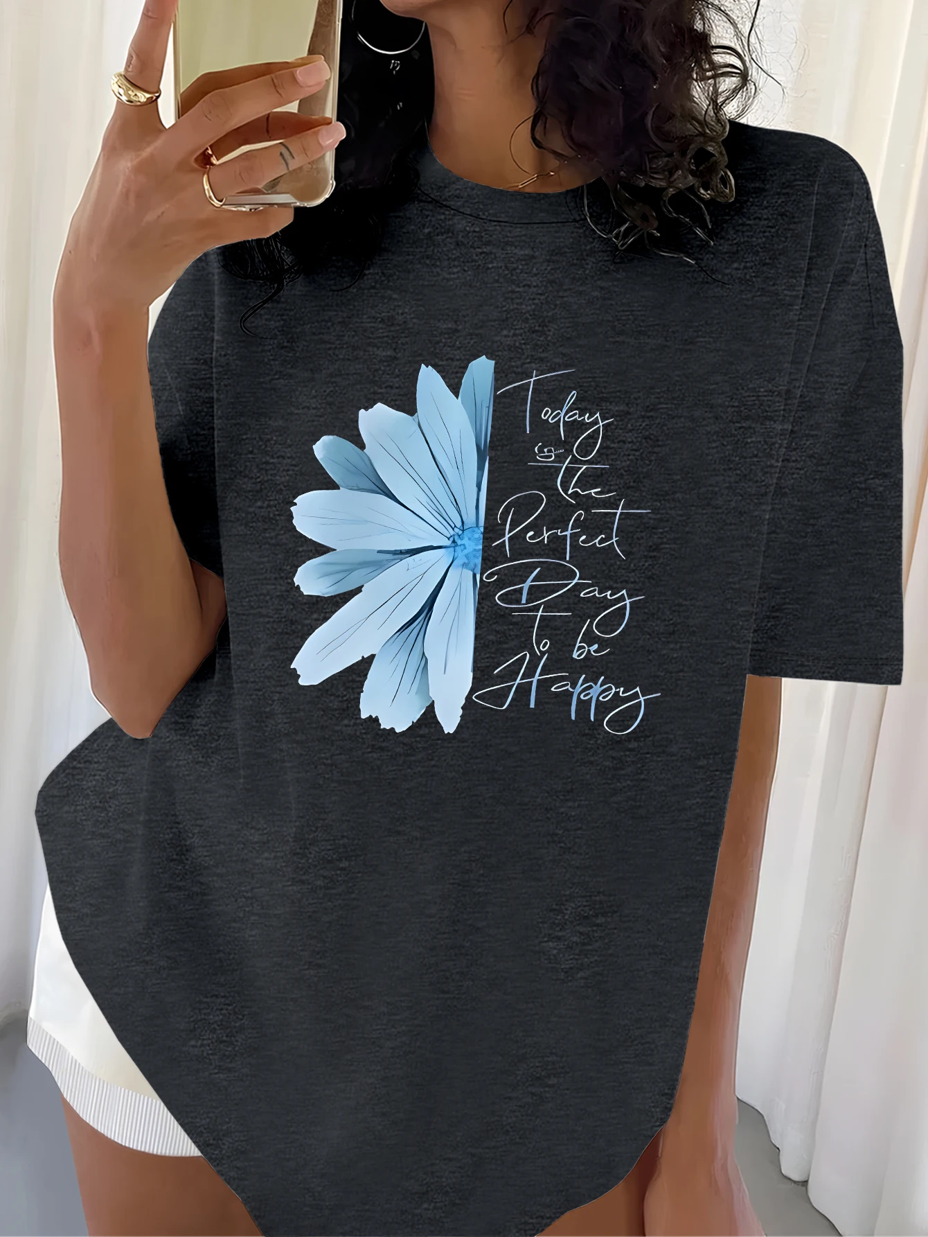 Plus size topos roupas femininas inspirador-estilo preto camiseta com estampa de motivo de flores, macio e confortável, roupas de verão