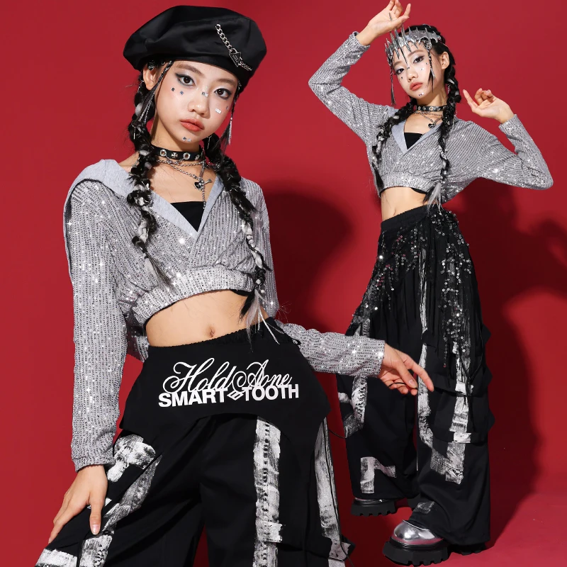

Girls Kpop Dance Costume Children Jazz Performance Clothing Silver Sequin Hoodie Black Hip Hop Dance Pants Cool Streetwear 2943
