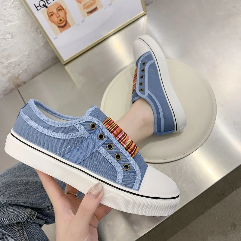 

Canvas Flat Shoes Women Low-cut Trainers Casual Vulcanize Shoes New Women Summer Autumn Sneakers Ladies Sneakers Women