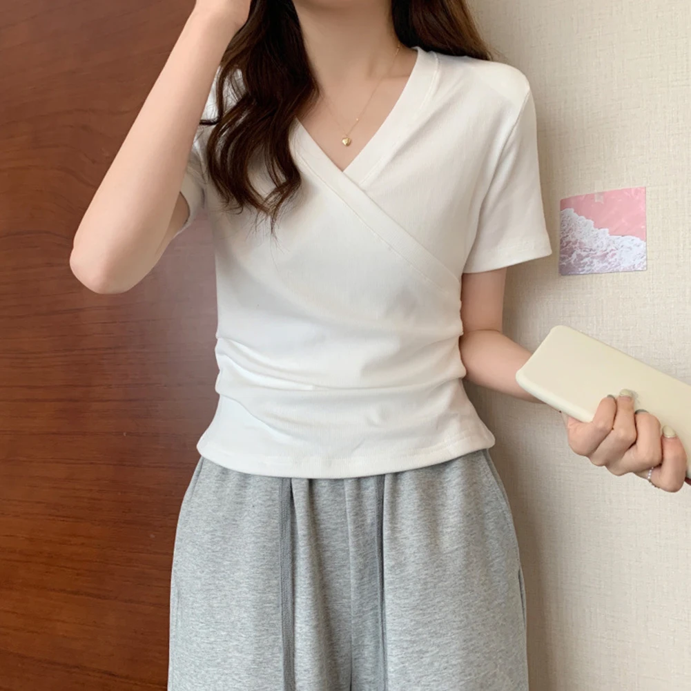 Camiseta de manga corta con cuello en V cruzado para mujer, Top informal con ligero elástico para la moda de verano y uso diario cómodo