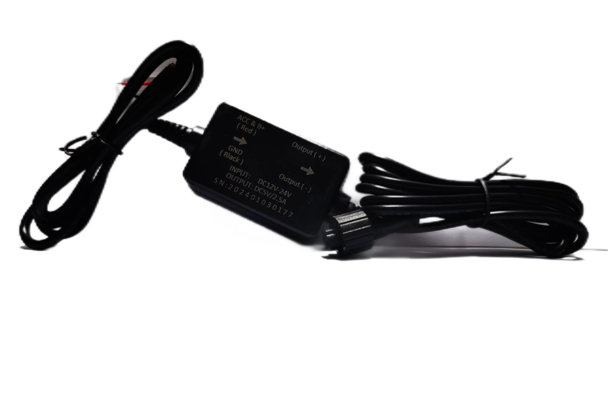 The original factory power cord is suitable for 5-inch and 7-inch CARPLAY motorcycle navigators and various applicable models