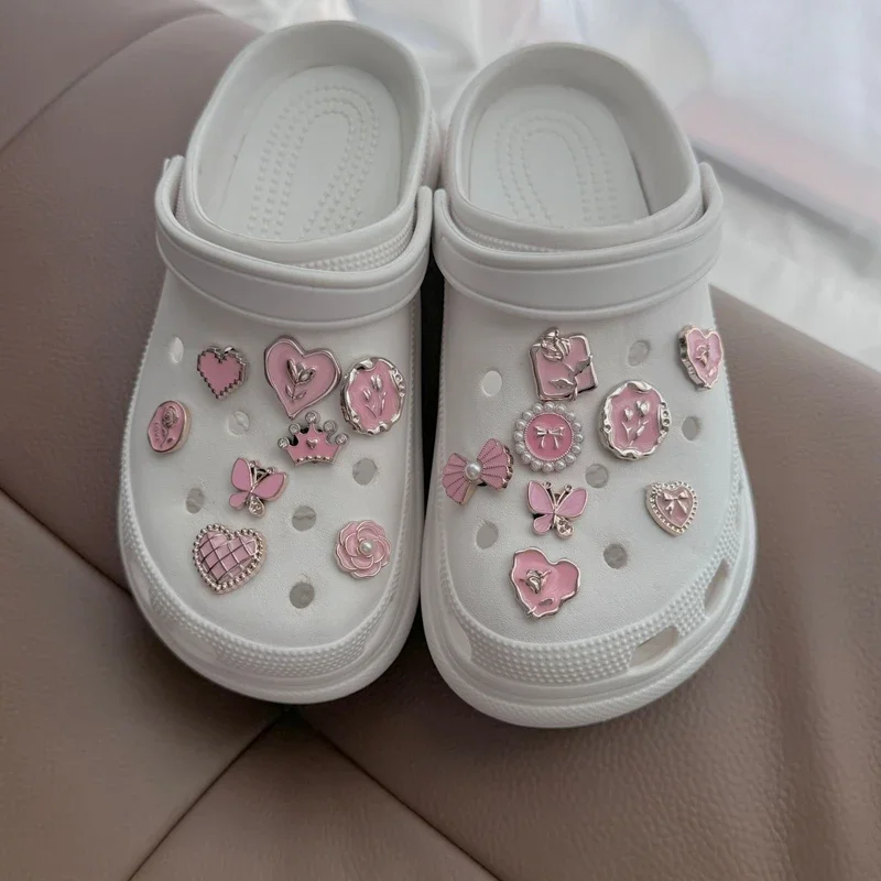 Rosa Schuh-Charms-Set, kreative DIY-Schuhblumen, Diamanten, Perlen, Strasssteine, abnehmbare Kettenschnalle, Schuhdekoration für Mädchen – Detail 8