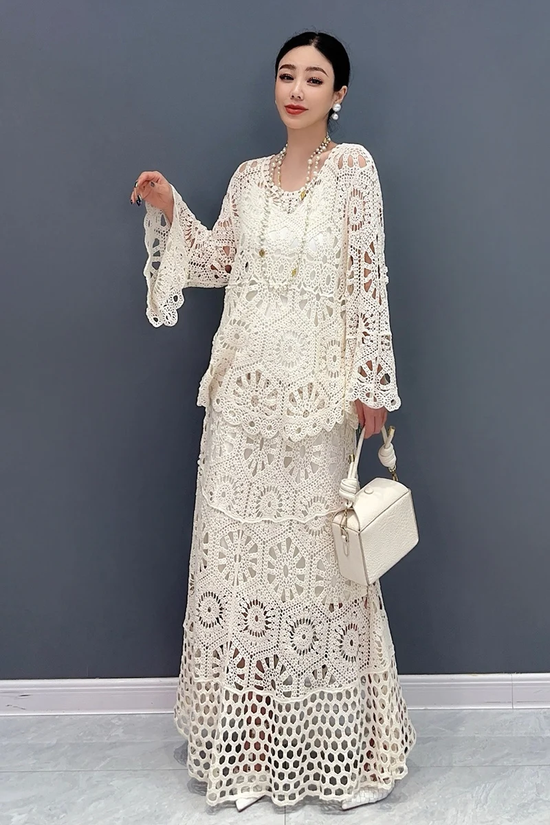 Vefadisa 2024 Summer New White Women Hollow Out Dress Sets O-Neck Long Sleeve Top Loose Dress Elegant Lady Fashion Sets ZXY520A