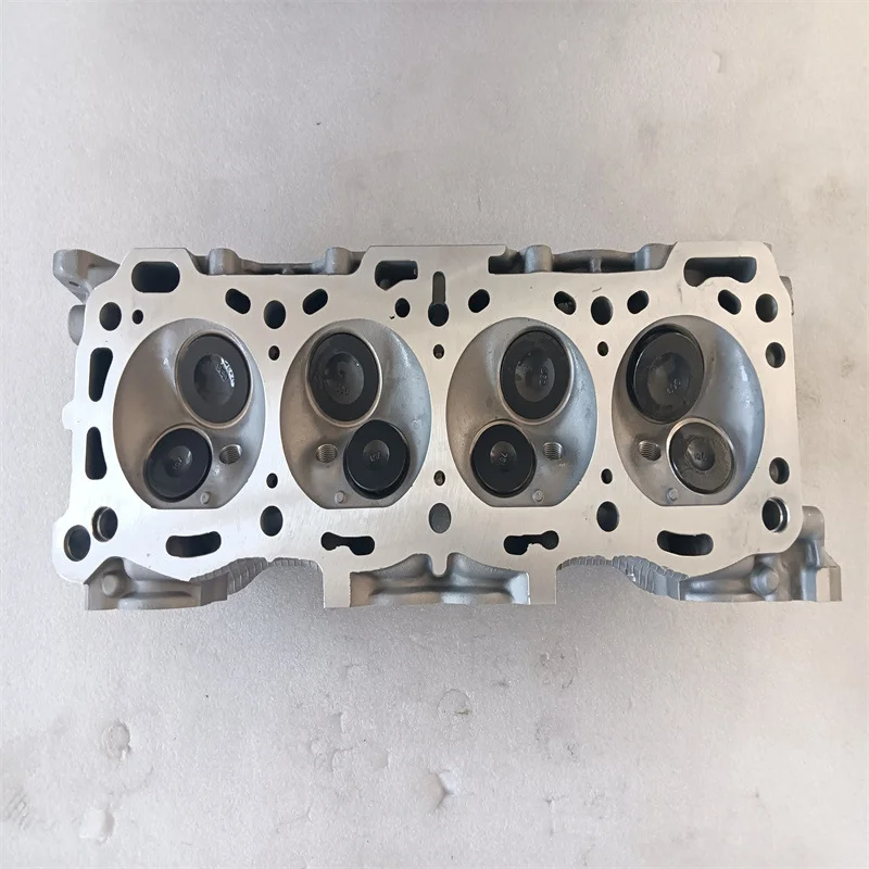 4ze1 High Quality 8970236740 Cylinder Head Assembly Easy Installation Direct Replacement One-year Warranty