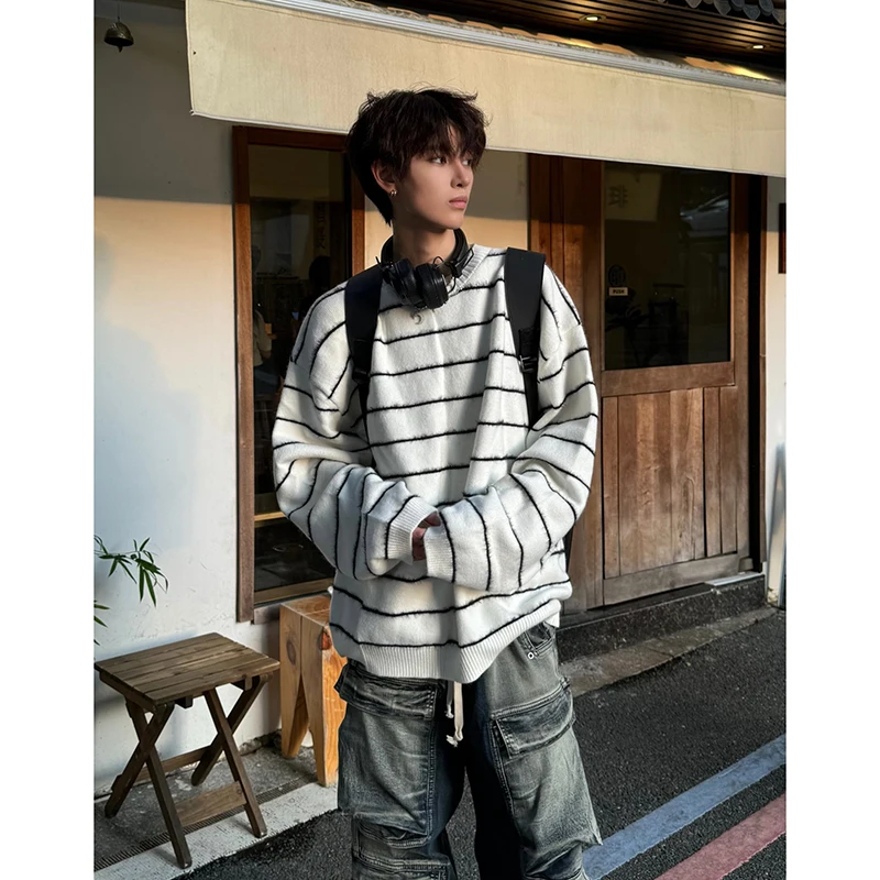 

Oversize Striped White Knitwear Men's Autumn Winter Korean Sle Lazy Cleanfit round Ne Sweater Casual Loose Fit Long Sve