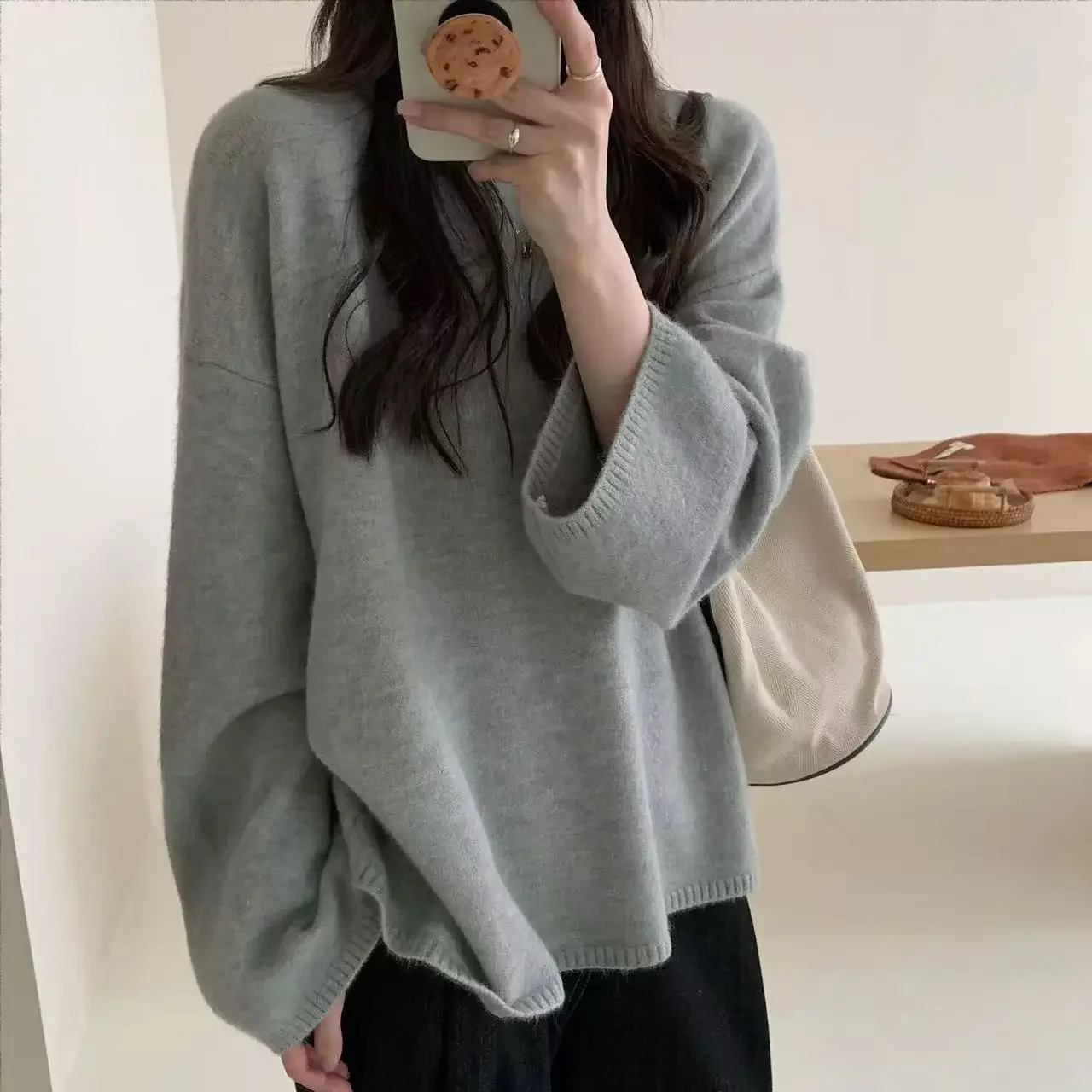 Women's Long Sleeve Top Comfortable Casual Knitted Extra Soft Oversized Lazy Style round Neck Knitwear Loose Fit Big Version