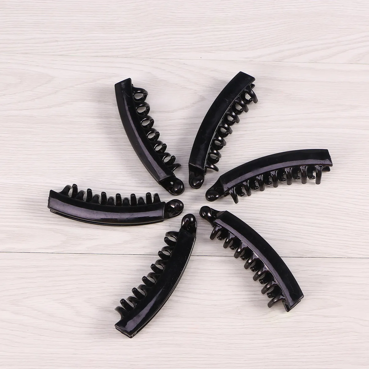 

6Pcs Banana Shaped Hair Clips Ponytail Holder Claw Style Smooth Glossy Styling Beach Office Party