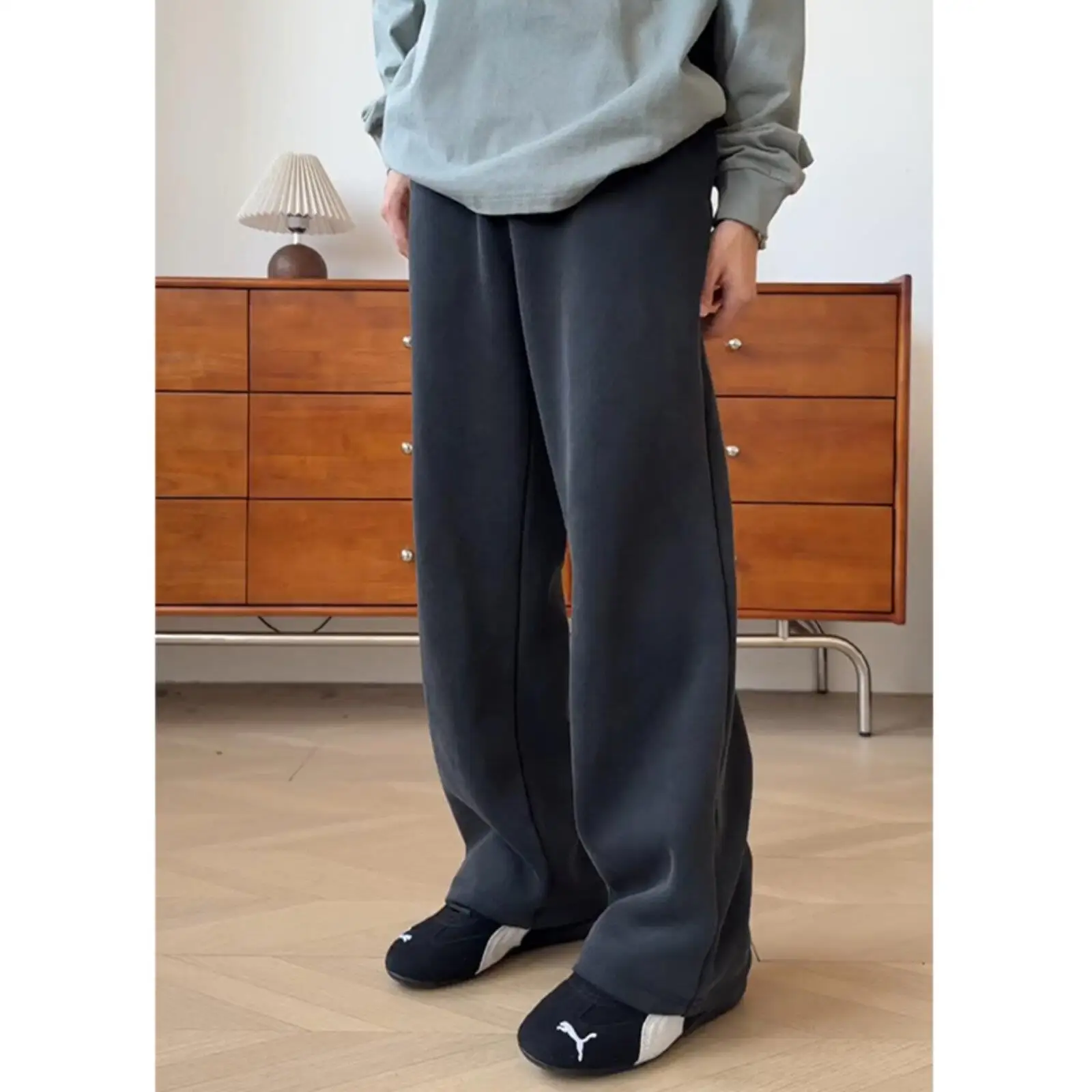 

Deep ey Men's Winter Thiened Velvet Casual Pants Wide Leg Sports Trousers Straight Cut Autumn Winter Faion Men's Clothing