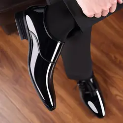 Men's Formal Shoes Patent Leather Pointed Toe Social Shoe Male Bright Upper Spring Autumn 2024 Style High Quality Fashion 39 New