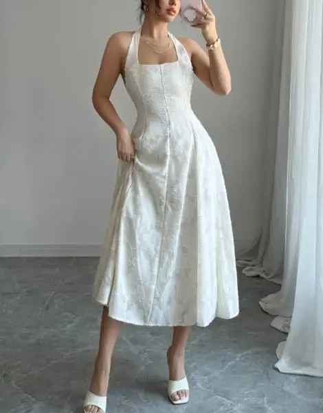 

Summer Women's Elegant and Simple Hanging Collar Strapless Long Skirt with Square Collar and Waist Cinching Hanging Neck Dress