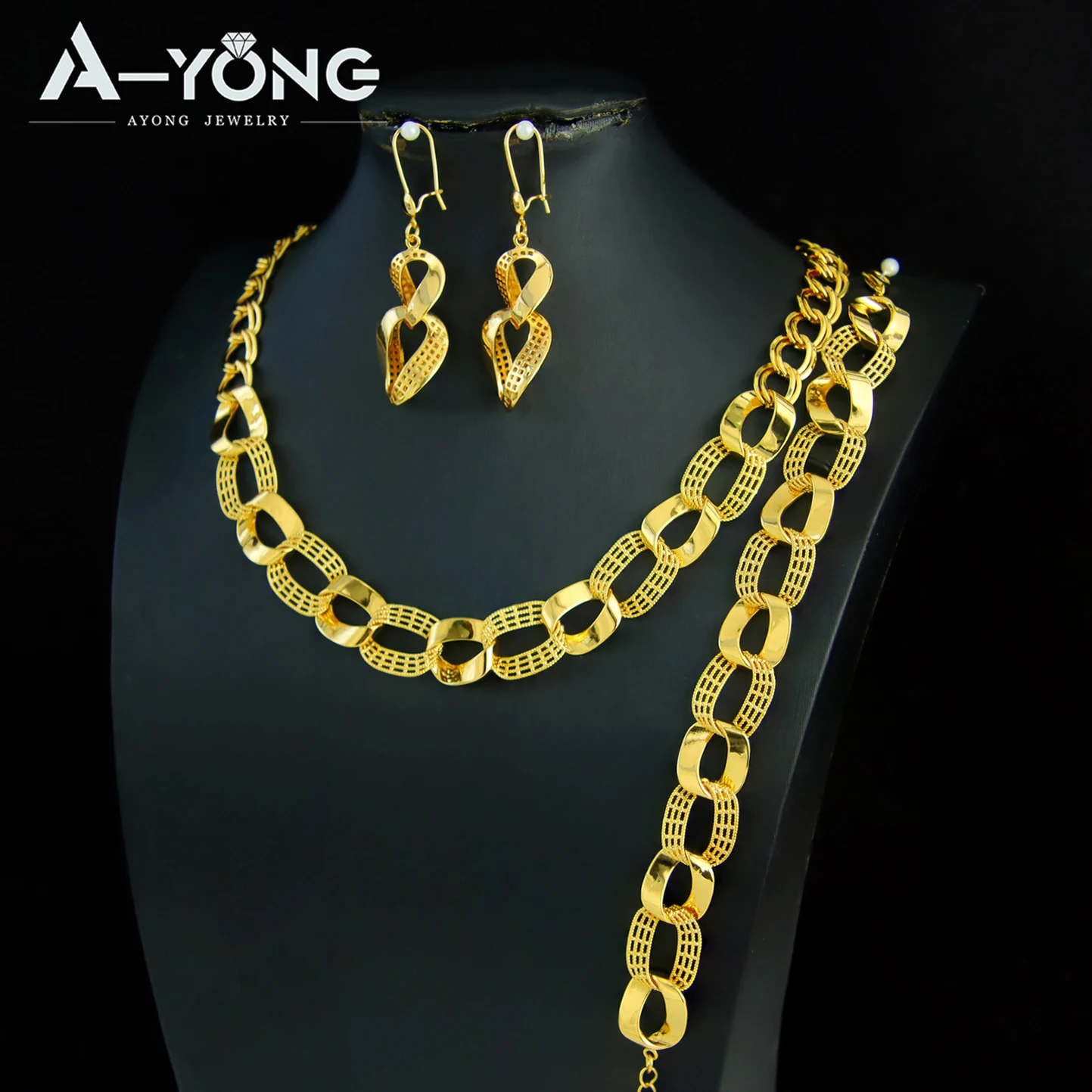 

Ближневосточный комплект золотых украшений в стиле панк, позолоченный 21 карат, Дубай, женское массивное ожерелье в стиле хип-хоп, традиционное марокканское свадебное украшение