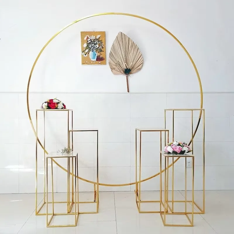 

Shiny Gold Plinth Table With Acrylic Trays Circle Flower Arch Wedding Backdrops Floral Display Billboard Display Balloon Rack