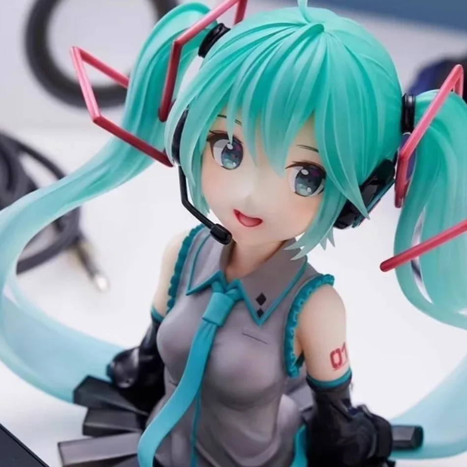 

Gift New Figurine Hatsune Miku en position assise, figurines Miku, figurine d'action de fille mignonne, poupée, décoration de bu