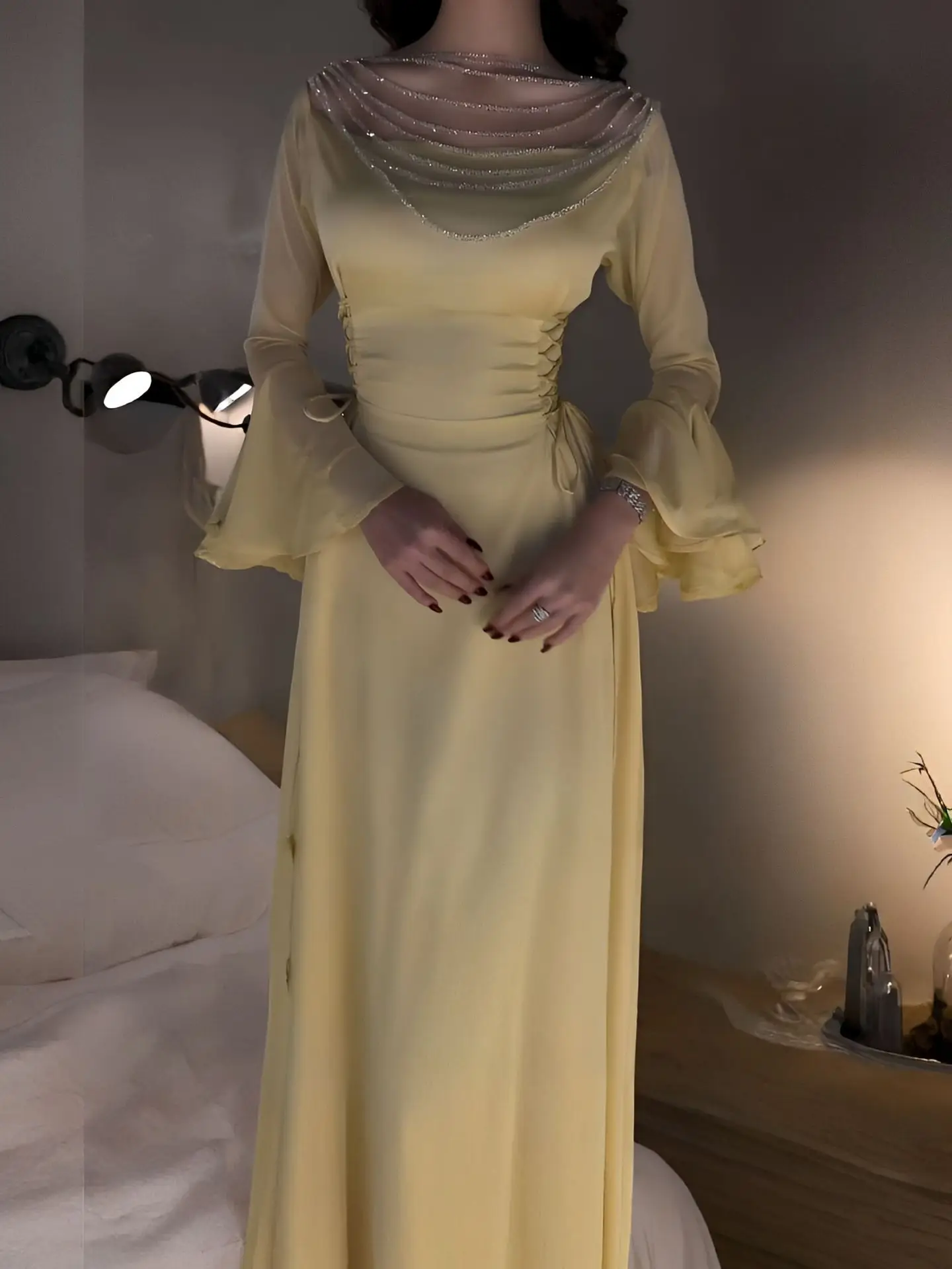 glamorous-yellow-evening-dresses-glitter-beads-long-sleeves-women-prom-gowns-floor-length-customized-special-occasion-dress