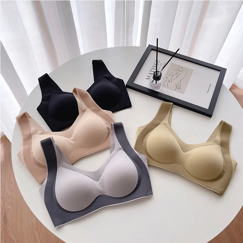 Sports Traceless Underwear Women Small Chest Gather Together Anti-Sag No Steel Ring Bra Ventilate Adjustment Type Absorb Sweat