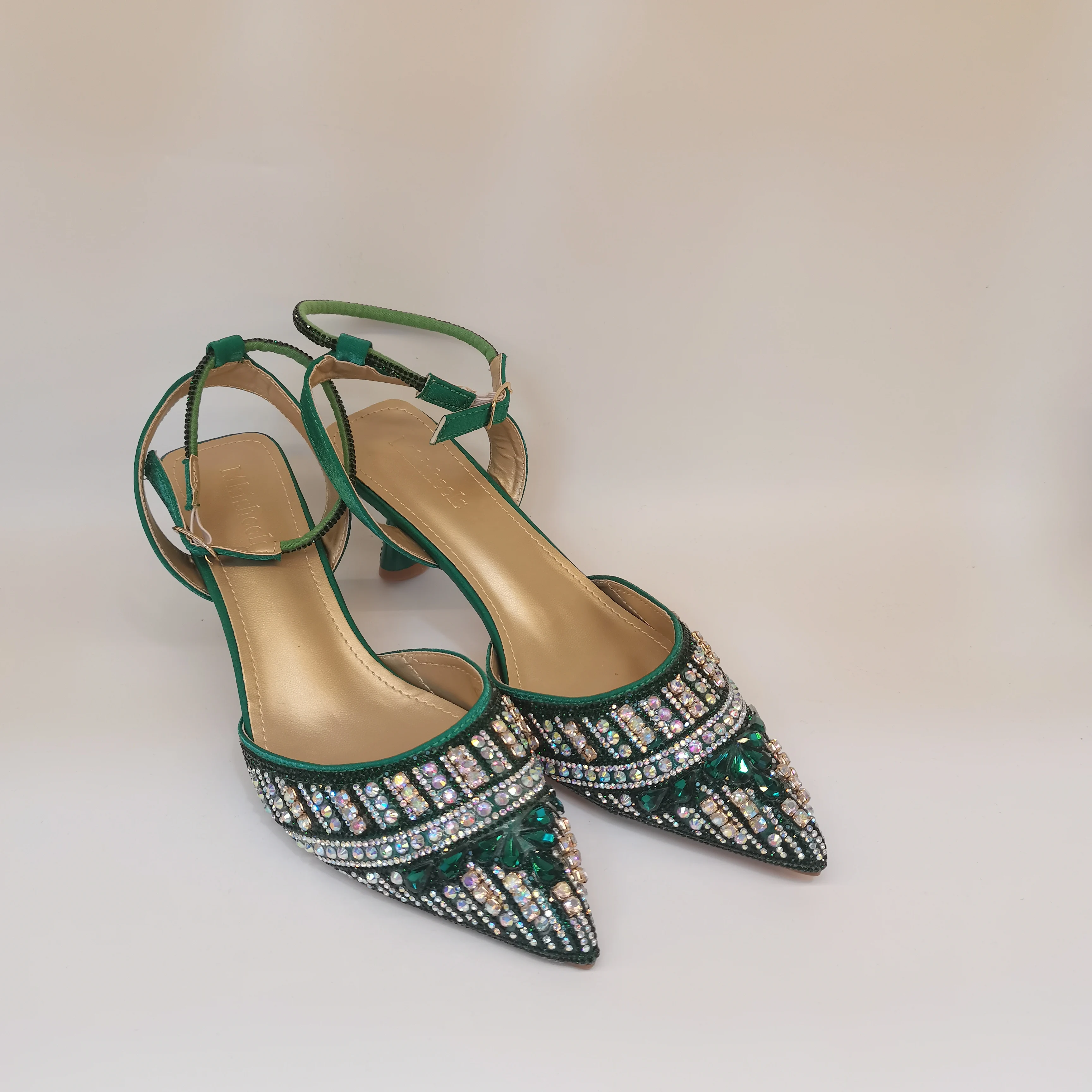 

2025 новый дизайн, женские классические босоножки на высоком каблуке (7 см) со стразами, женские летние туфли-лодочки на шпильке со сверкающими блестками, вечерние F5-606-2