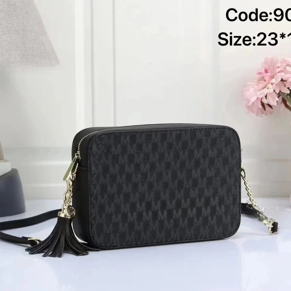 بيتي كيس ريترو روند، كيس أن باندولير بسيط، ليجر وديكونتراكت، أن لا وضع و luxueux، نمط نوفو #2