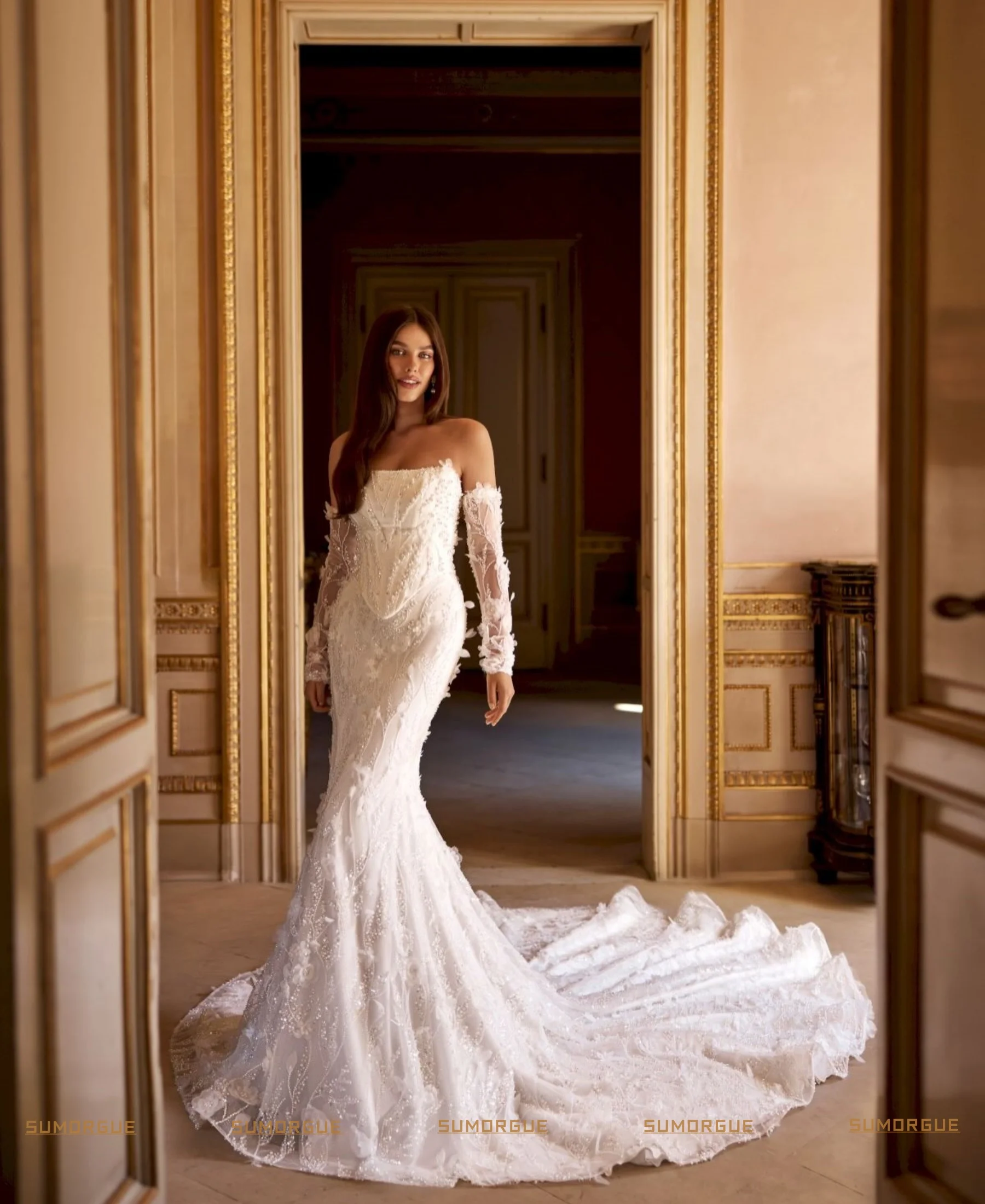 Unique Wedding Dress Boat Neck Long Sleeves Applique Lace Sweep Train Mermaid Bridal Gown High-end Customized Vestidos De Novia