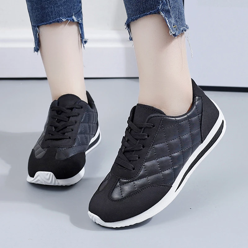 

Women Sneakers Summer Casual Walking Shoes for Women Flat Lace Up High Quality Sneakers Fashion Flat-bottomed Loafers