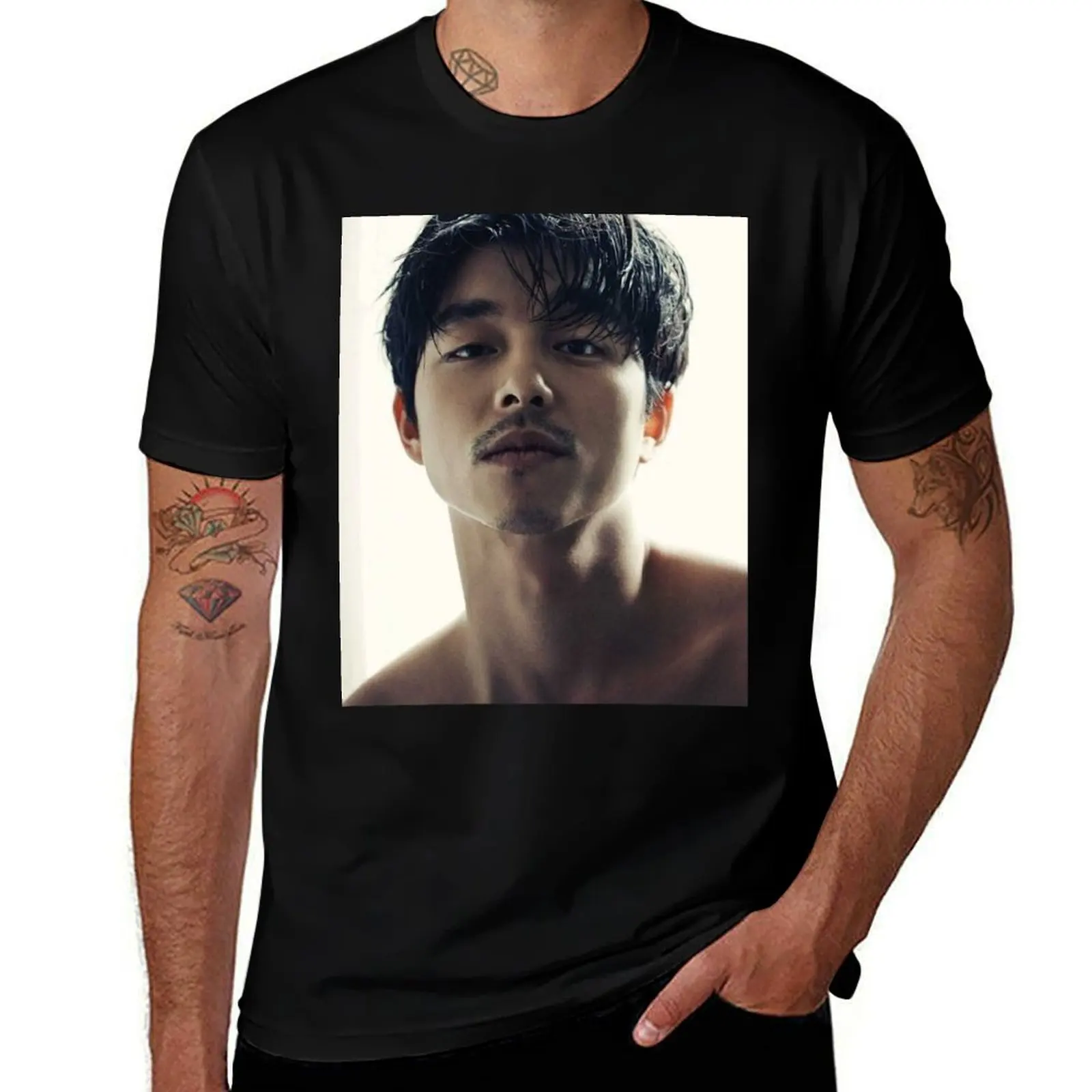 Gong Yoo hot T-Shirt rapper graphic tees essential t shirt mens t shirts