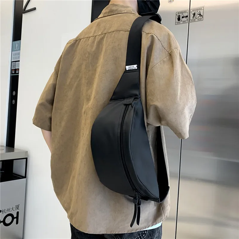 Lightweight Man Belt Pouch Travel Solid Black No Label Cross Shoulder Bag Man Waterproof with the Anti-thief Back Zipper pocket
