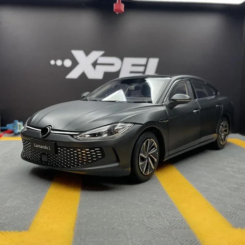 

1:18 Lamando L Alloy Car Diecasts & Toy Vehicles Metal Model Luxury Car High Simulation Boys Gifts Collection