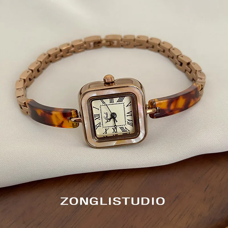 New Bracelet Watch, Small Square Design, Fashionable Women'S Watch, Stylish And Vintage, High-End And Elegant Women'S Timepiece.