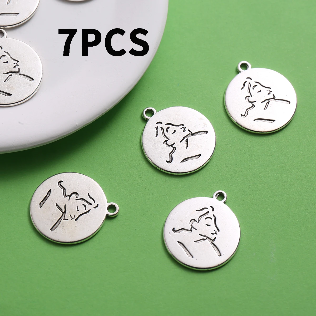 7-Piece Set of Minimalist Line Drawing Portrait Round Pendants, Side Profile Simple Line Drawing Round Mini Pendants, Suitable for DIY Bracelets, Necklaces, Earrings, Ins-Style Art Handmade Beaded Jewelry Accessories