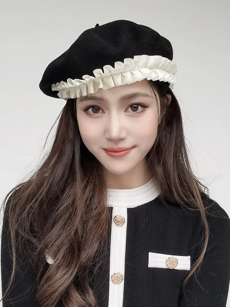 women beret  wool painter hat autumn and winter fedora hat sweetheart girl embroidery painter hat bud hat flower