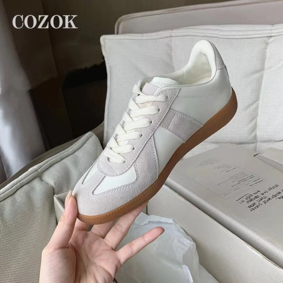 Women\'s Shoes 2024 New Genuine Leather Little White Shoes Fashion Lightweight Luxury Shoes Versatile Flat Bottom Sports Leisure