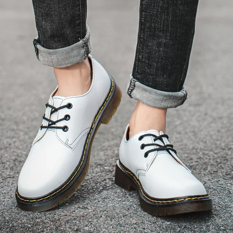 New 2025 Fashion Men's Shoes Genuine Leather Unisex Casual Shoes Breathable Flat Driving Shoes Outdoor Non-slip Man Loafers image 3