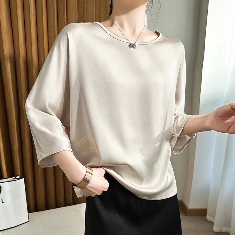 Summer Shiny Satin Silk Tshirt Women Harajuku T Shirt Women Batwing Sleeve Loose T-shirt Woman Tee Tops Casual Female Luxury Sex