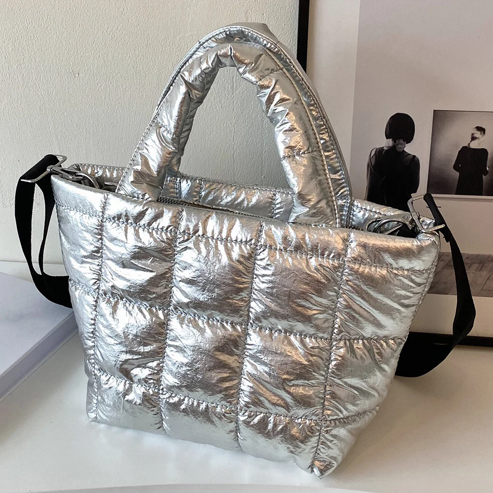 

Quilted Embroidered Thread Ladies Handbags Fashion Large Capacity Shoulder Bags Cotton Clothing Tote Bags Women Crossbody Bags