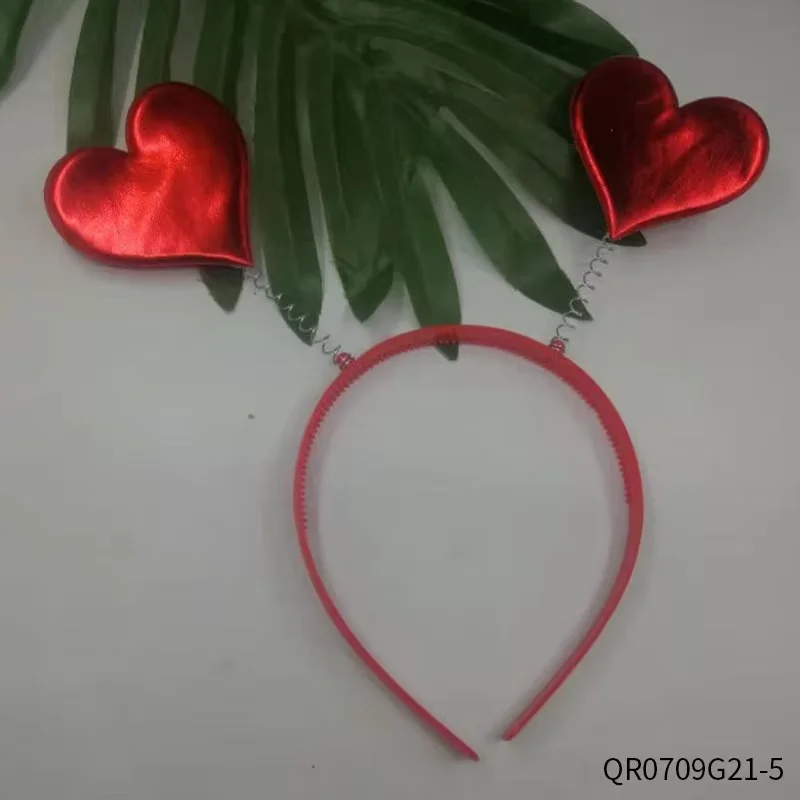 غطاء رأس PESENAR لعيد الحب: يتميز بقلوب حمراء لامعة وتحفز جوًا رومانسيًا #2