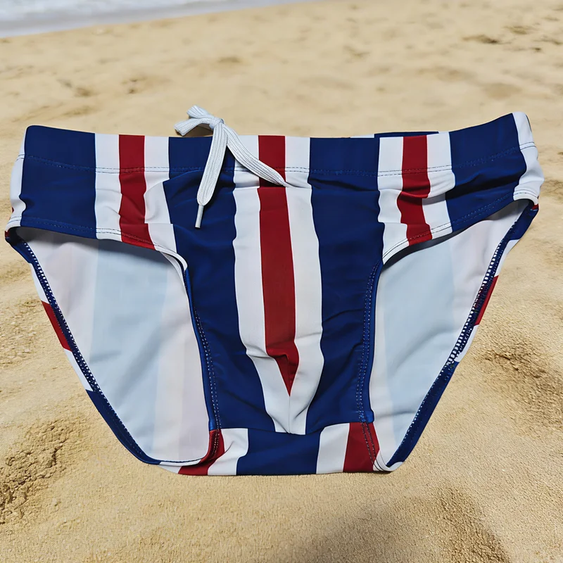 Physical photo without beauty original camera men's briefs seaside beach color 10030zb