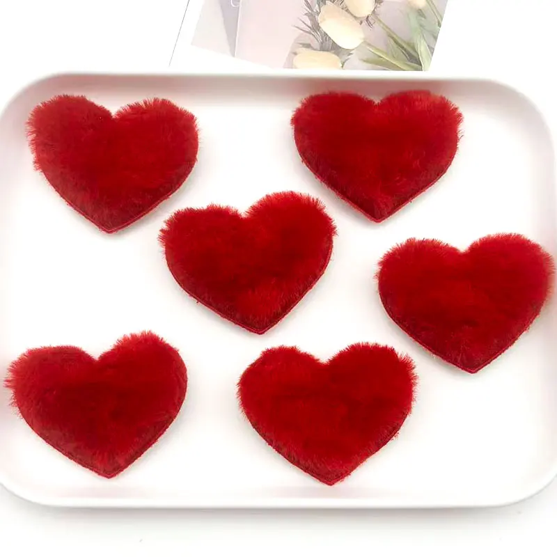 20 Stück rote, flauschige Herzapplikationen, Plüsch-Herz-Stoffaufnäher, zum Selbermachen von Haarschleifen, zum Nähen an Kleidung, als Valentinstags- und Bastelzubehör. – Detail 4