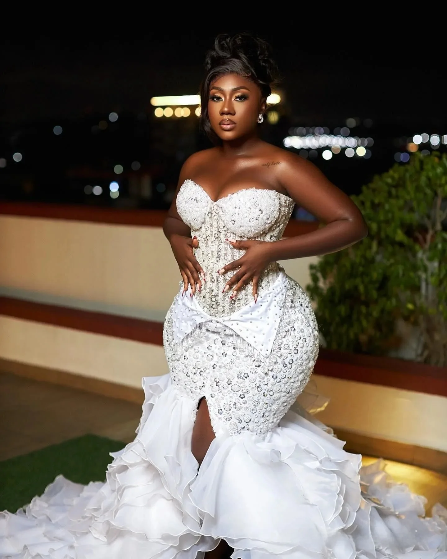 تخصيص زائد حجم فساتين الزفاف أثواب الزفاف للعروس حورية البحر الحبيب العنق الوهم مطرز الدانتيل مثير سبليت مطوي