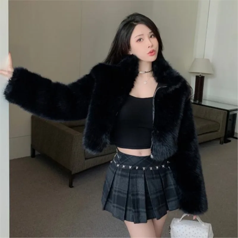 Een nieuwe stijl gemengde bontjas met vrouwelijke en korte opstaande kraag voor dames