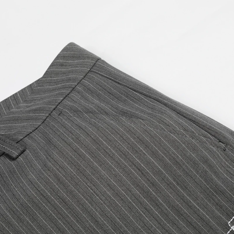 Herren Graue Nadelstreifen-Anzughose mit Weitem Bein und Musiknoten-Stickerei, Lässige Anzughose, Relaxed Fit Business-Hose, Büro-Hose 2026 – Detail 7