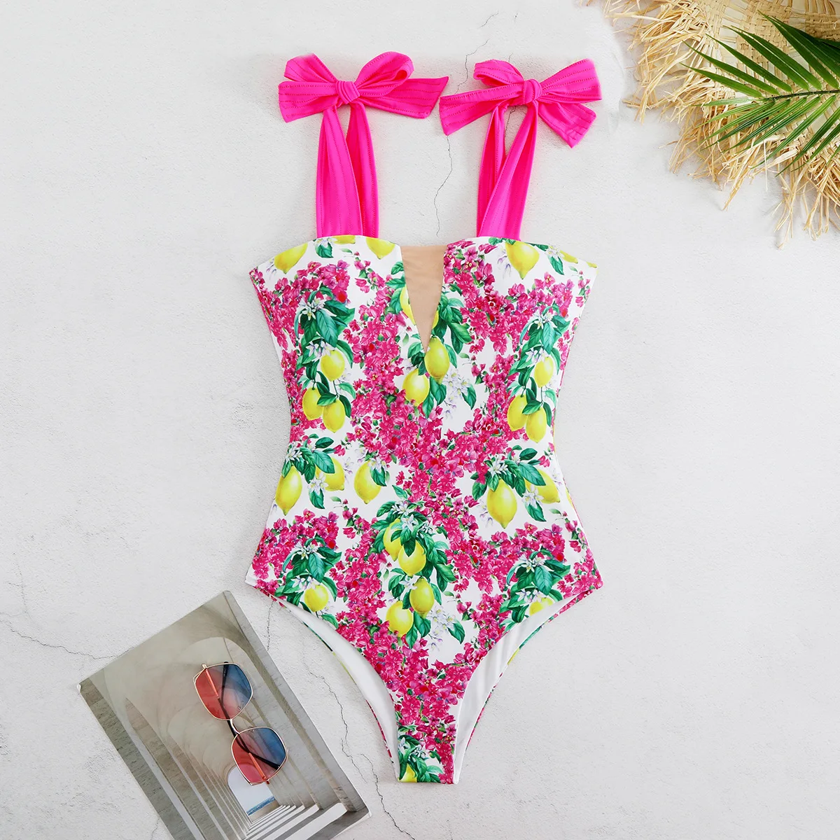 2025 Nuovo costume da bagno intero sexy con spalline costume da bagno con stampa cuore costumi da bagno donna costume da bagno senza schienale abbigliamento da spiaggia monokini